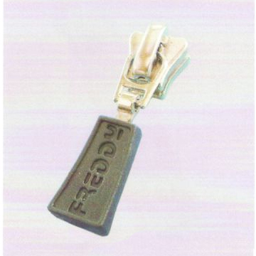 D5109JFR-5號(hào)自動(dòng)橡膠商標(biāo)拉鏈頭口
